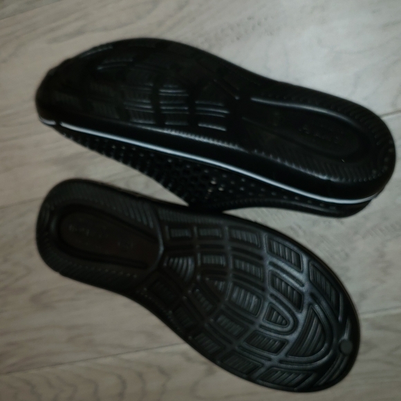 Amoji clogs - Picture 7 of 11